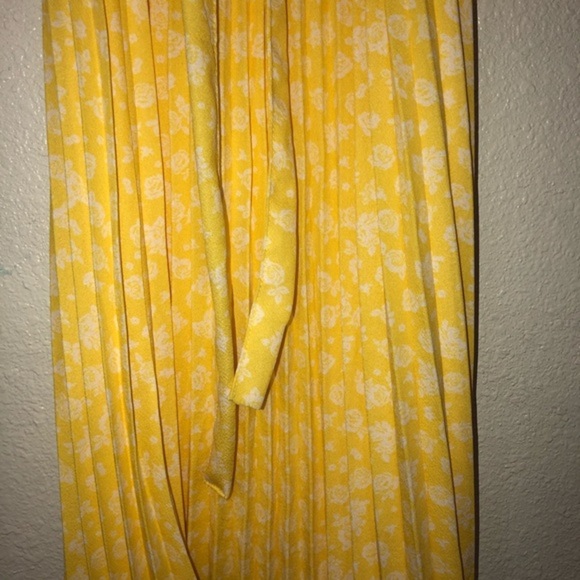 Yellow‎ white floral pleated knee length swing skirt faux wrap dress size 4 new - Picture 3 of 16